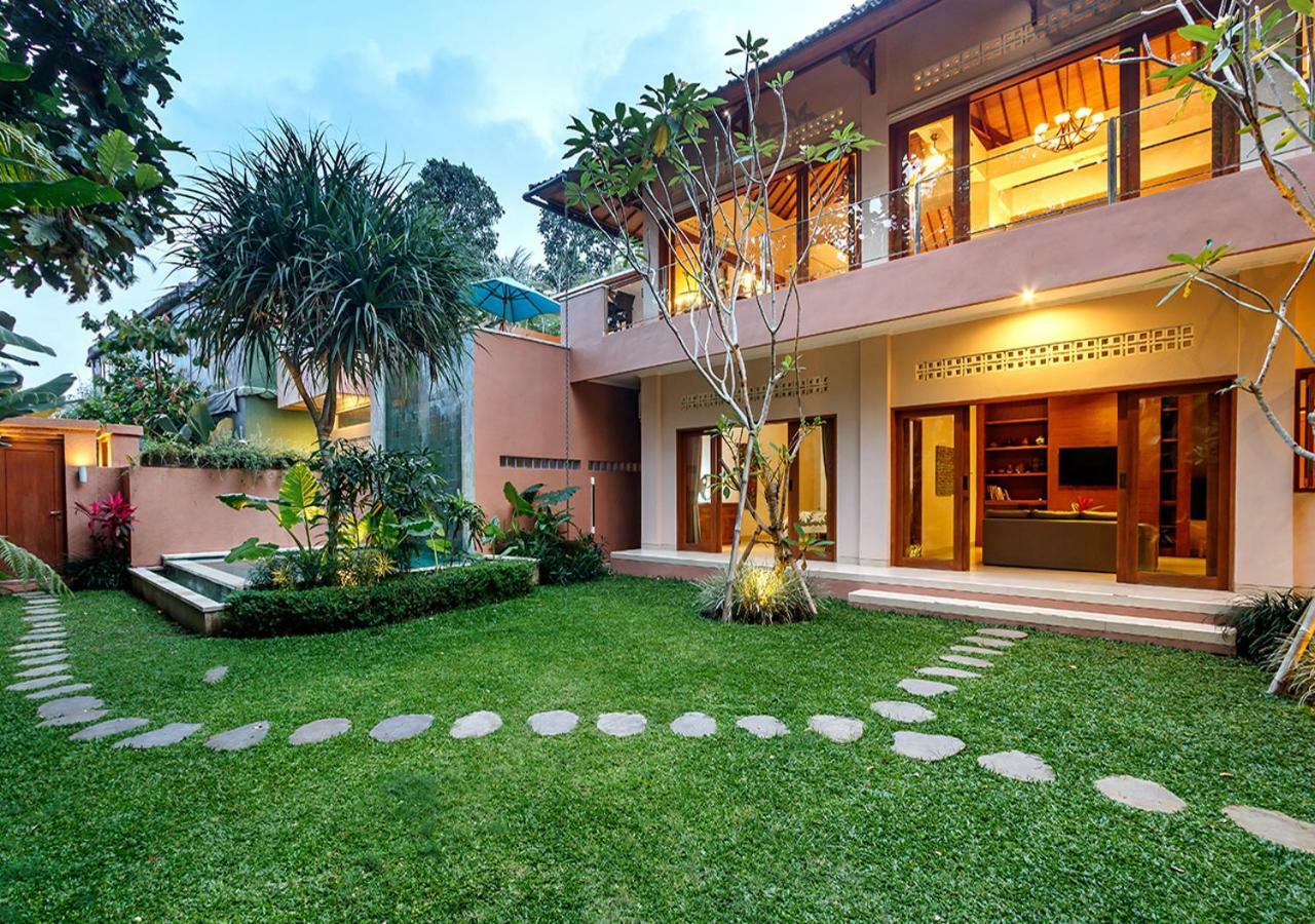 Villa Kembar Ubud Buitenkant foto